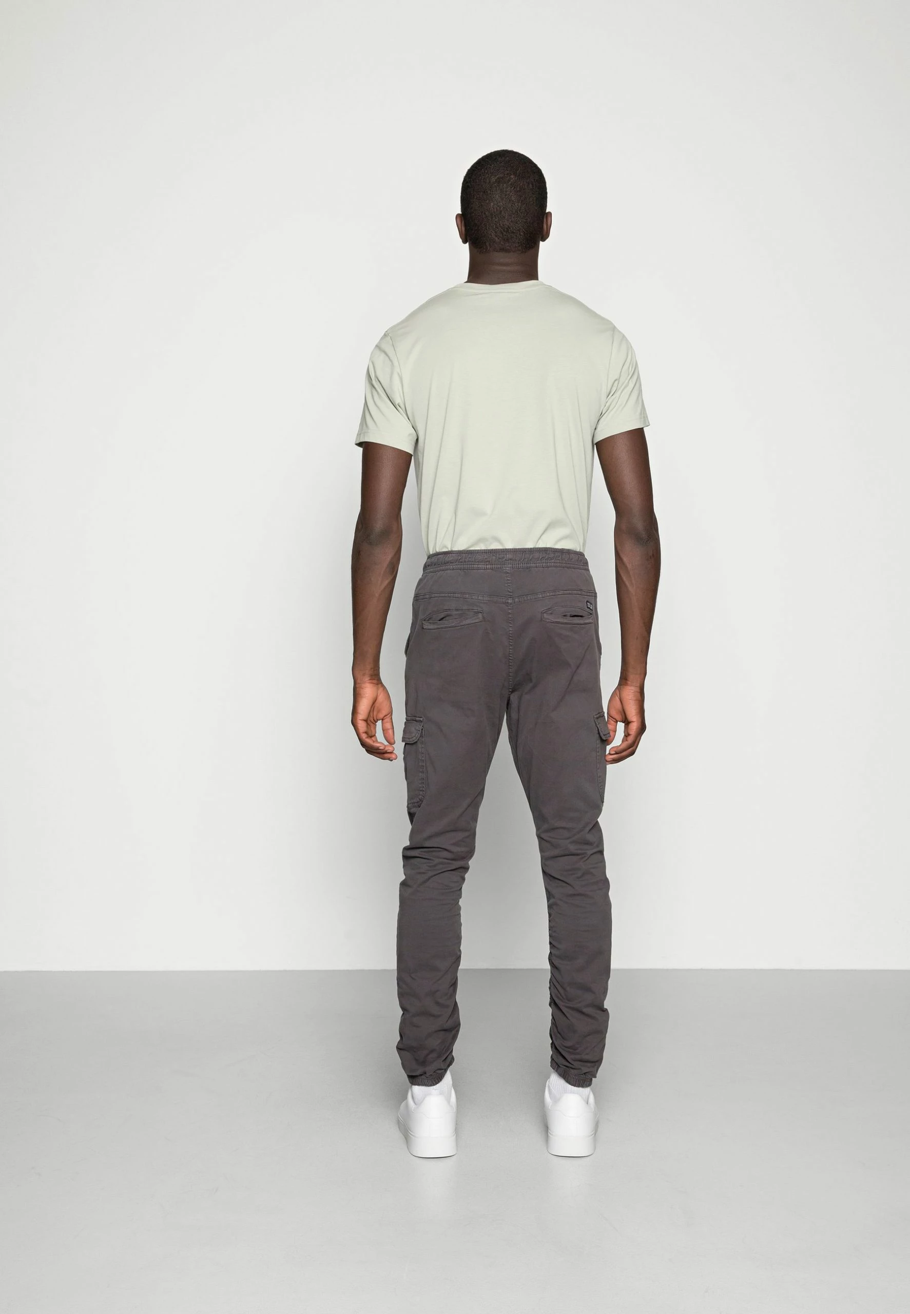 Indicode Jeans Lakeland - Cargobukse - Dark Grey 5 Indicode Jeans Lakeland - Cargobukse - Dark Grey - Bilde 3