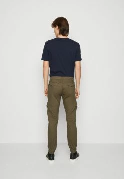 Indicode Jeans Javier - Cargobukse - Army -Indicode Jeans Salgsbutikk 34ae650abeb44a6297d1ff44eb08f828