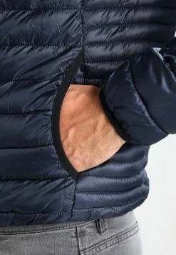 Indicode Jeans Amare - Vinterjakke - Navy -Indicode Jeans Salgsbutikk 437e1bee1ec244408b6a5efda72bdceb