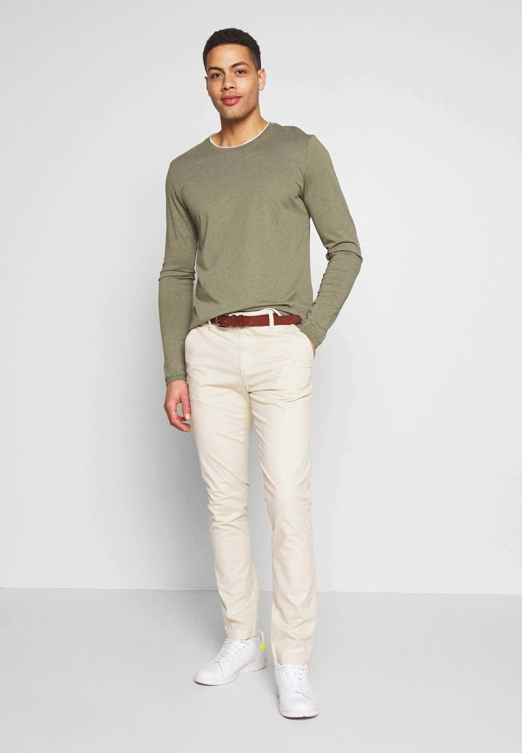 Indicode Jeans Gover - Chinos - Fog 4 Indicode Jeans Gover - Chinos - Fog - Bilde 2