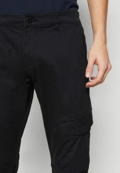 Indicode Jeans Javier - Cargobukse - Black 11 Indicode Jeans Javier - Cargobukse - Black -Indicode Jeans Salgsbutikk 69c6def96c104996b9d4fbe875de238c