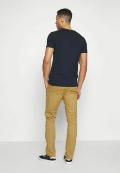 Indicode Jeans Gover - Chinos - Amber 9 Indicode Jeans Gover - Chinos - Amber -Indicode Jeans Salgsbutikk 7eae4f48891640288384f06ef4590365