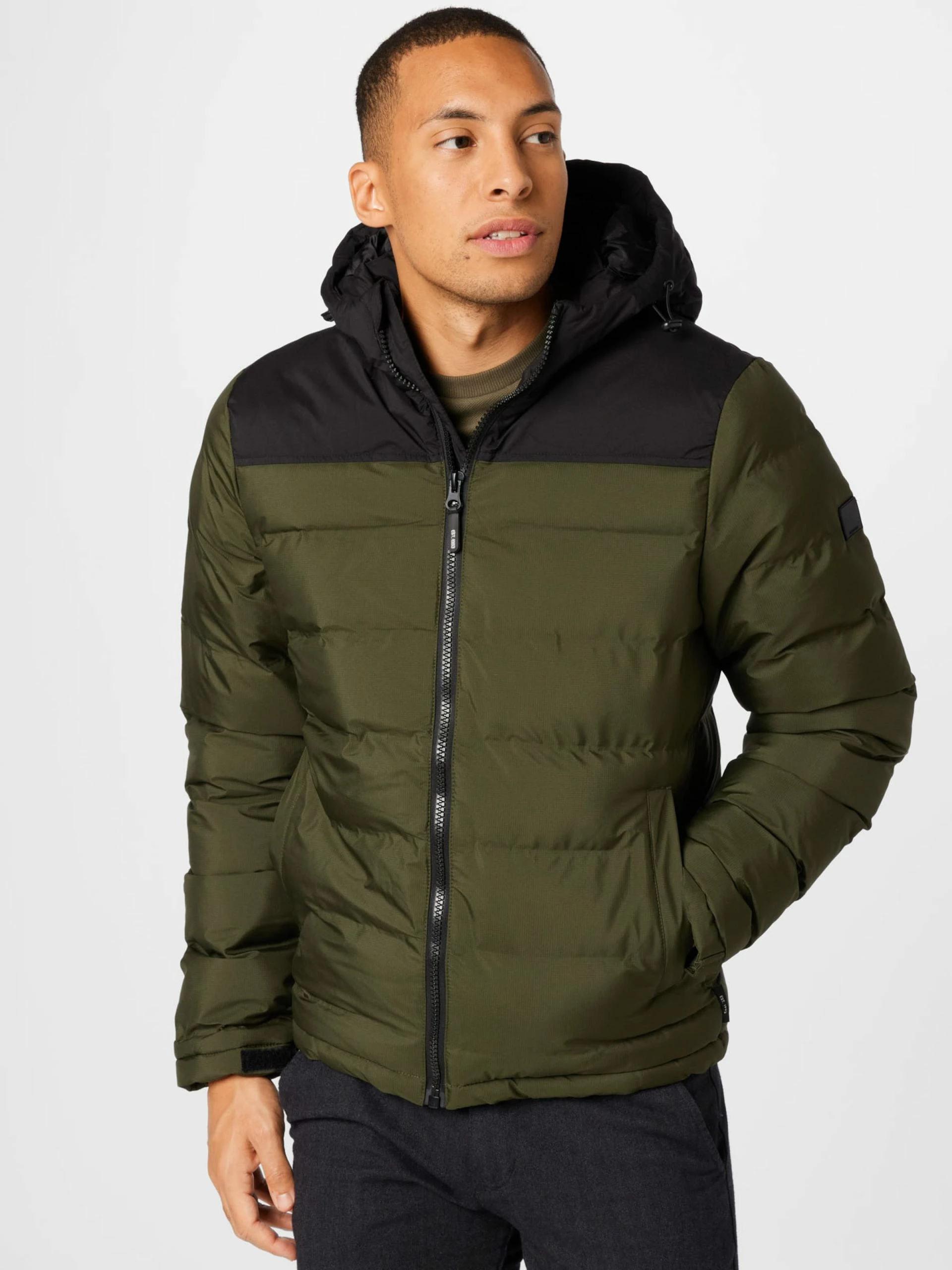 INDICODE JEANS Regular Fit Overgangsjakke 'Eberhardy' Oliven 5 INDICODE JEANS Regular Fit Overgangsjakke 'Eberhardy' Oliven - Bilde 3