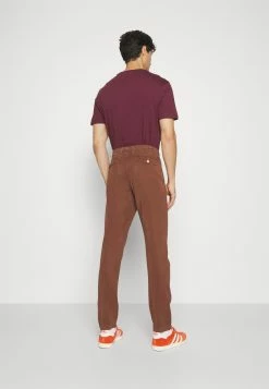 Indicode Jeans Ville - Bukse - Rootbeer -Indicode Jeans Salgsbutikk d14b869fdc9f43919a0f68d704072aaa