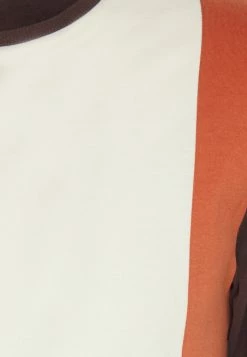 Indicode Jeans Nulle - T-Shirts Med Print - Vanilla Ice -Indicode Jeans Salgsbutikk e7281d2af66b47ac81d32e93a0f3f5f5