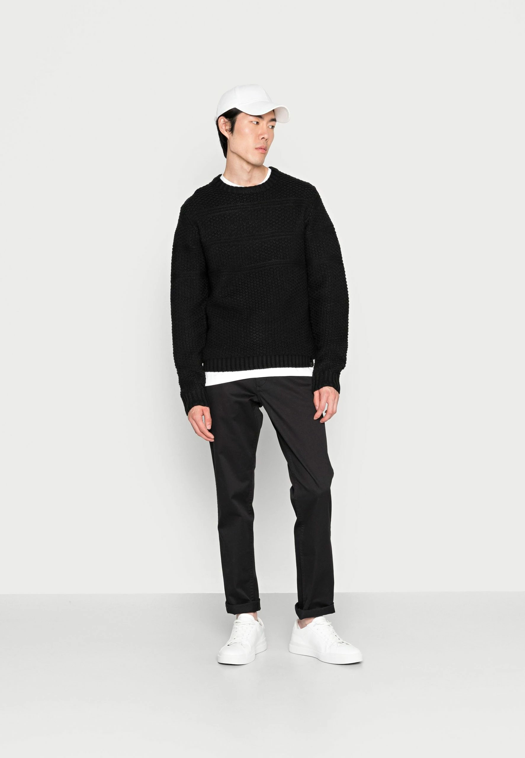 Indicode Jeans Bussel - Strikkegenser - Black 4 Indicode Jeans Bussel - Strikkegenser - Black - Bilde 2