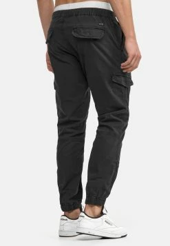 Indicode Jeans Levi - Cargobukse - Black 10 Indicode Jeans Levi - Cargobukse - Black -Indicode Jeans Salgsbutikk fdf7de59c8504ddfa1ca209fd55eb3c7